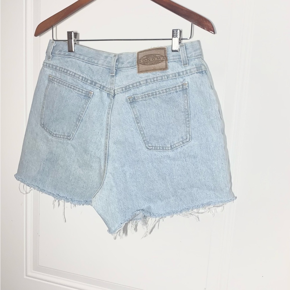 Vintage Women’s high rise light wash vintage Cut off Jean Shorts 16 - Picture 4 of 4